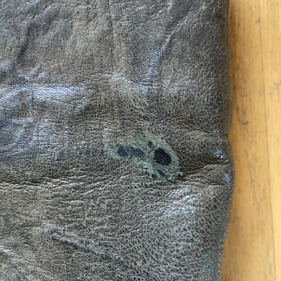 Anouk hand stitched leather bag. - Picture 9 of 9